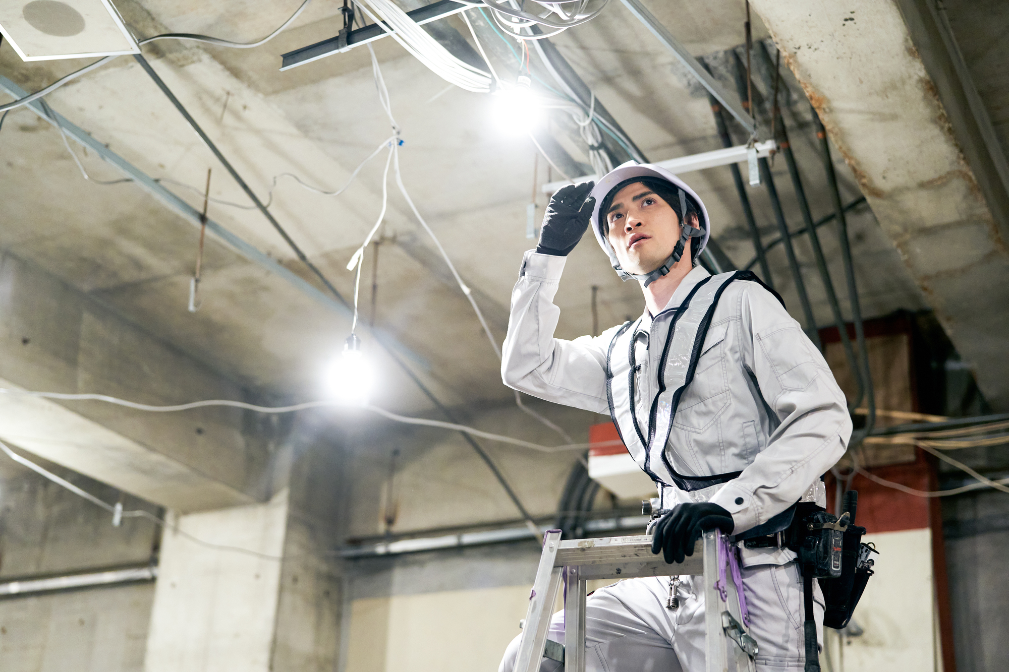 正社員 設備施工管理 電気工事施工管理 電気工事求人イメージ