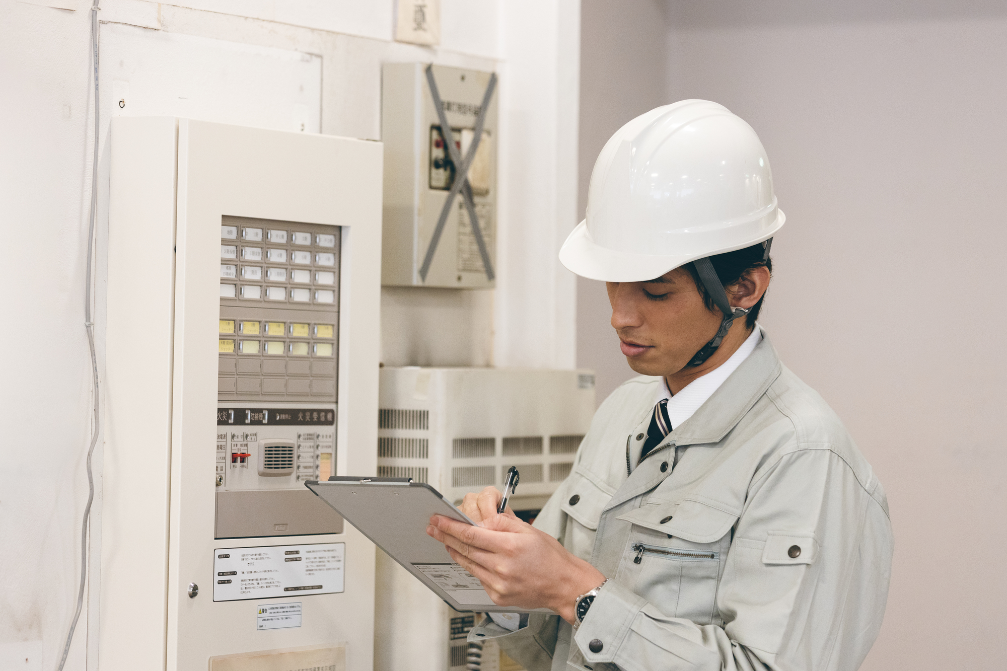 正社員 設備施工管理 管工事施工管理 給排水工事施工管理 空調工事施工管理 電気工事施工管理 電気工事求人イメージ